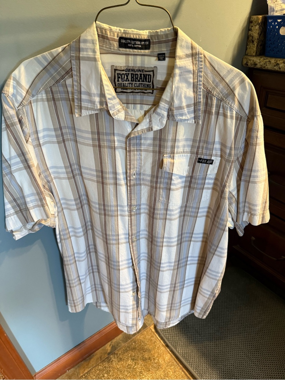 Fox Racing Vintage  Size XL Men’s  Short-Sleeve Plaid Button-Up Shirt